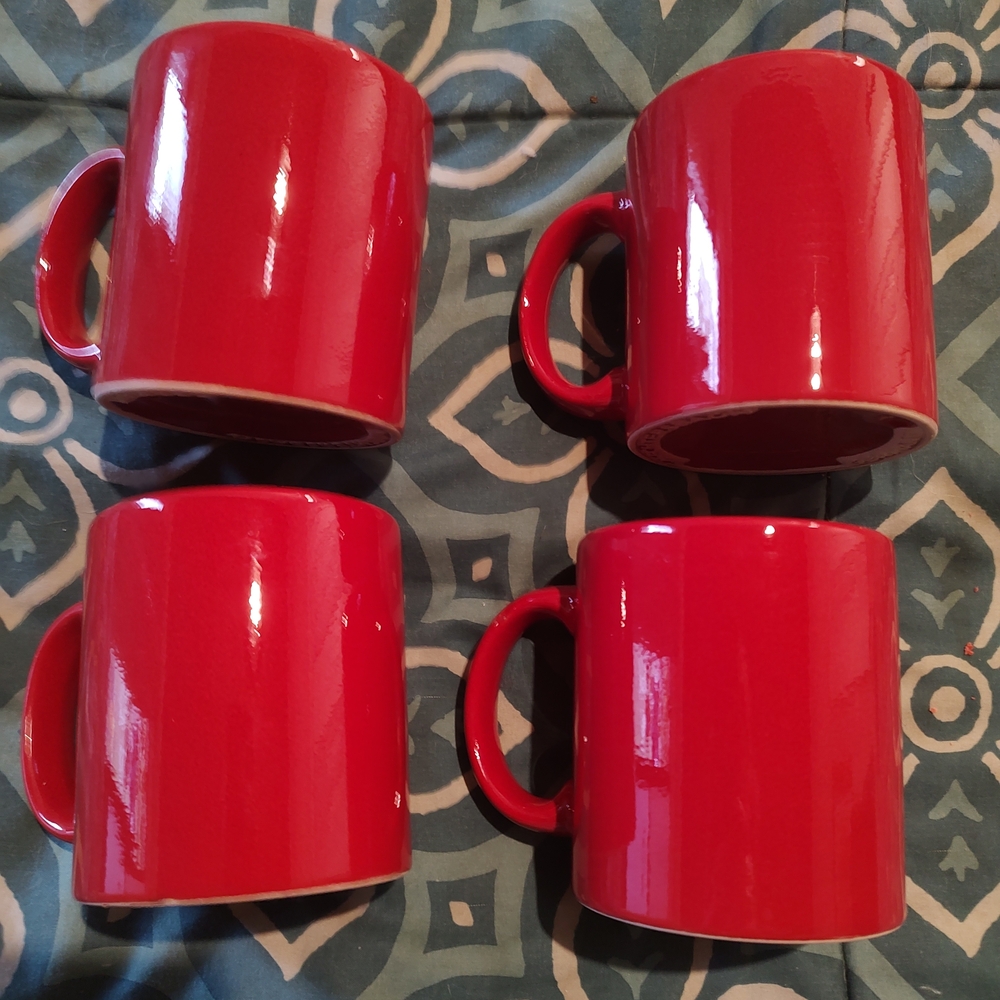 Red Ceramic Mug Set